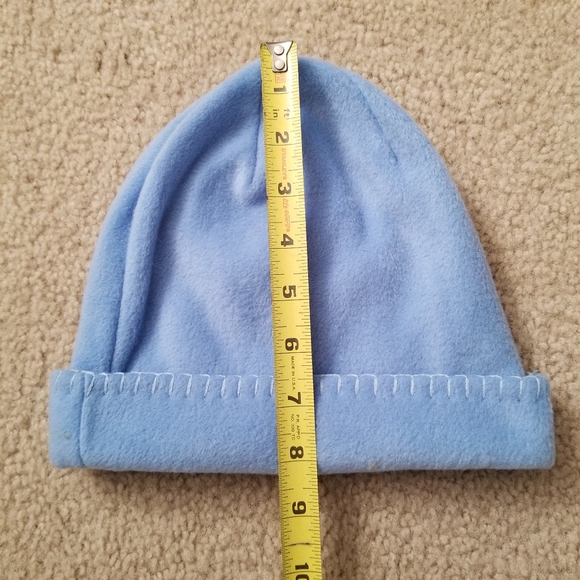 Bundle for $5 ❄ Light Blue Cozy Soft Blanket Hat and Scarf - Picture 4 of 8